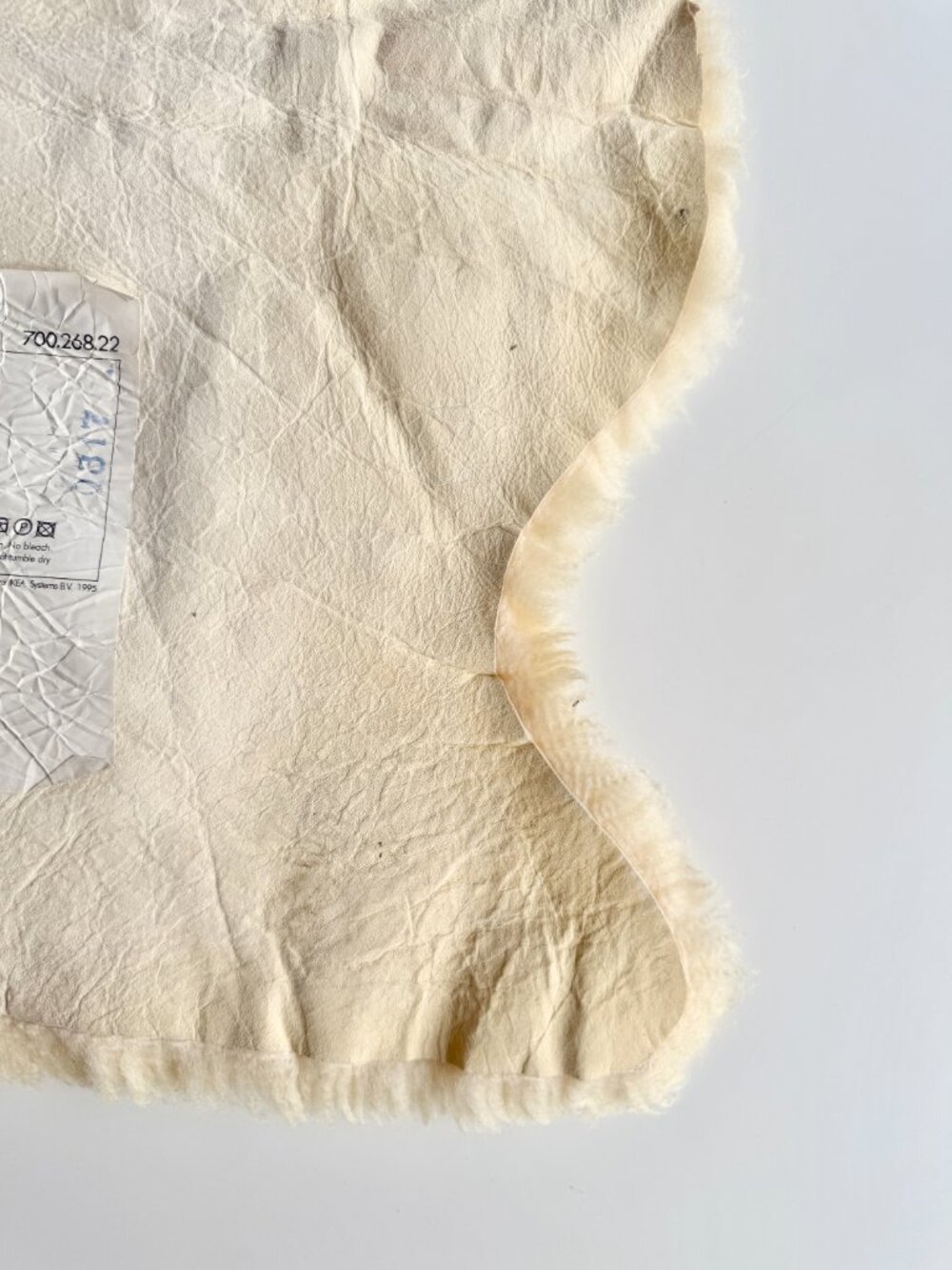IKEA Rens 100% Sheepskin Fur Rug - Picture 9 of 12